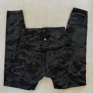 Lululemon Align Leggings - Dark Green Camo - Size 4